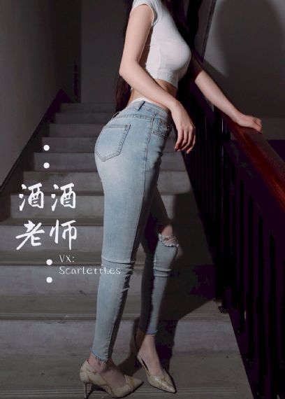 美女热舞诱惑